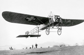 Oskar Bider, Höhenflug im Blériot, landung in Langenbruck